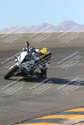 media/Nov-12-2023-SoCal Trackdays (Sun) [[5d1fba4e7d]]/Bowl (930am)/